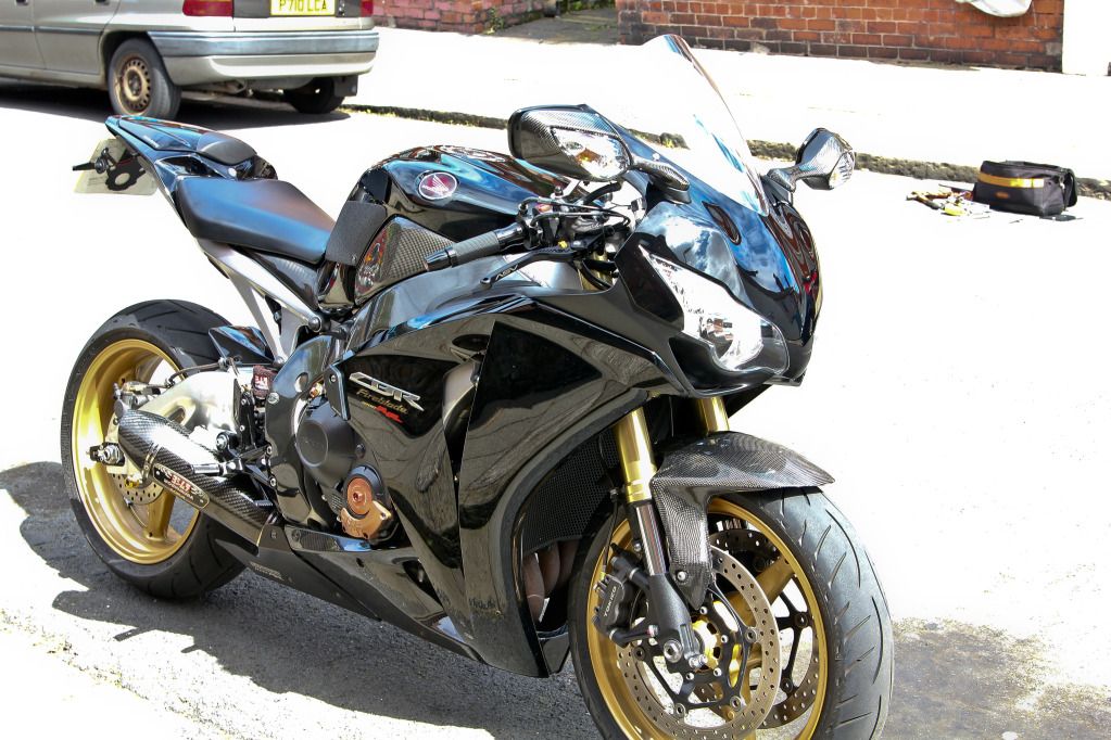 IMAGE: http://i103.photobucket.com/albums/m121/slythedude/screen51of1.jpg