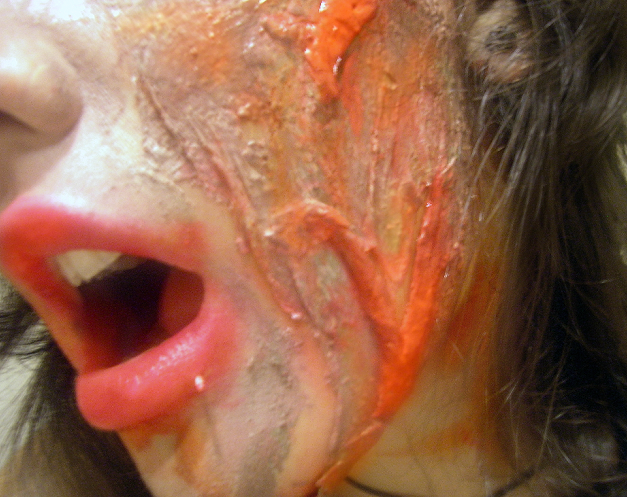 ahourskinisfallingoff.png