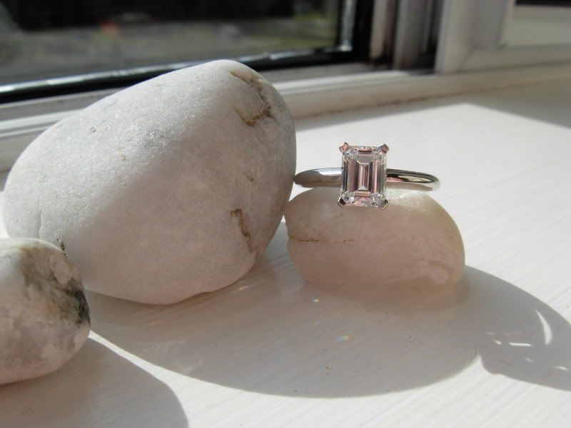 Sparkly eye candy found at thefacetlounge.com!