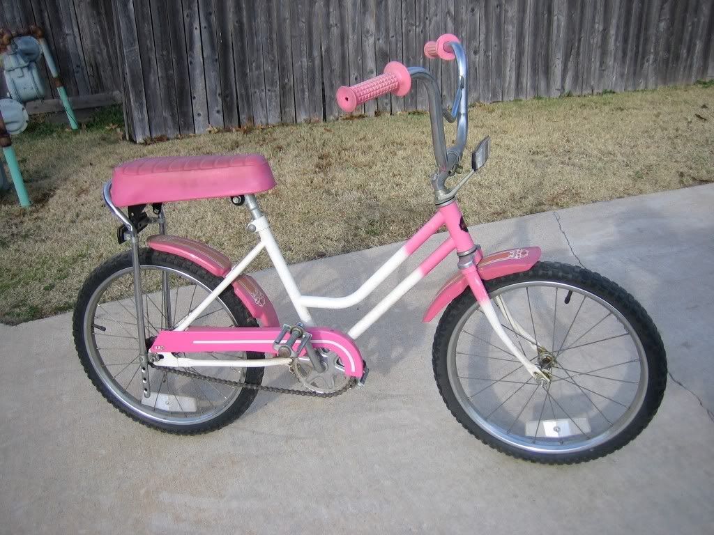 pink huffy cruiser