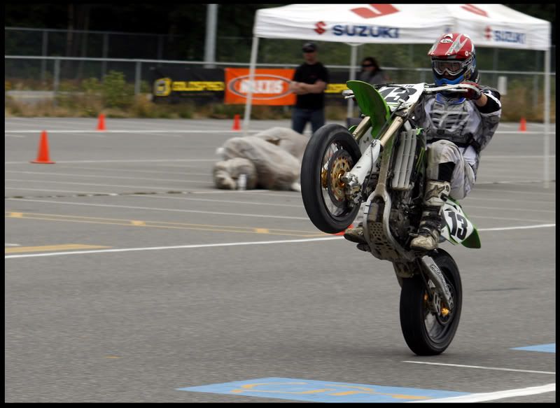 IMAGE: http://i103.photobucket.com/albums/m132/M0ngoose/photography/_MG_0179.jpg