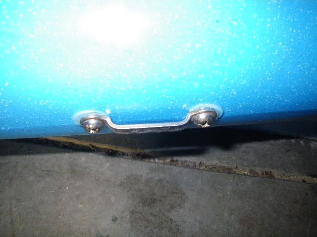 Stainless Steel mounts for the mast straps.