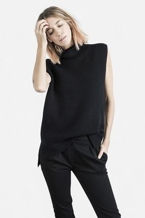 Everlane Chunky Knit Sleeveless Sweater