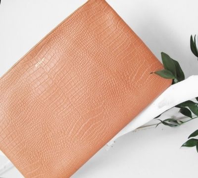 Misoui Oversized Clutch