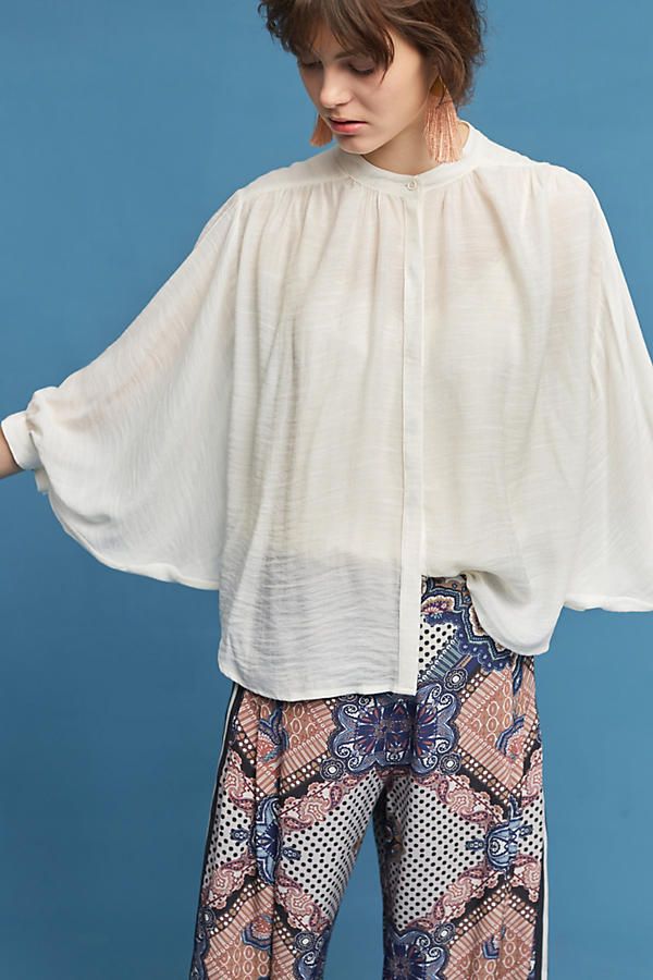 Maeve Brynna Buttondown