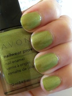 Avon Nailwear Pro Nail Polish in Absinthe