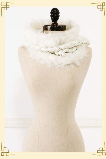 Francesca's Collections Snow Bunny Neckwarmer