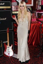 Taylor Momsen at Victoria's Secret Love Rocks 
Launch