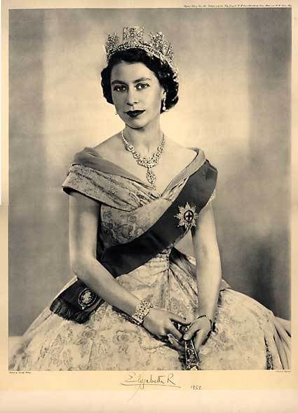 queen elizabeth ii coronation gown. QUEEN ELIZABETH II CORONATION