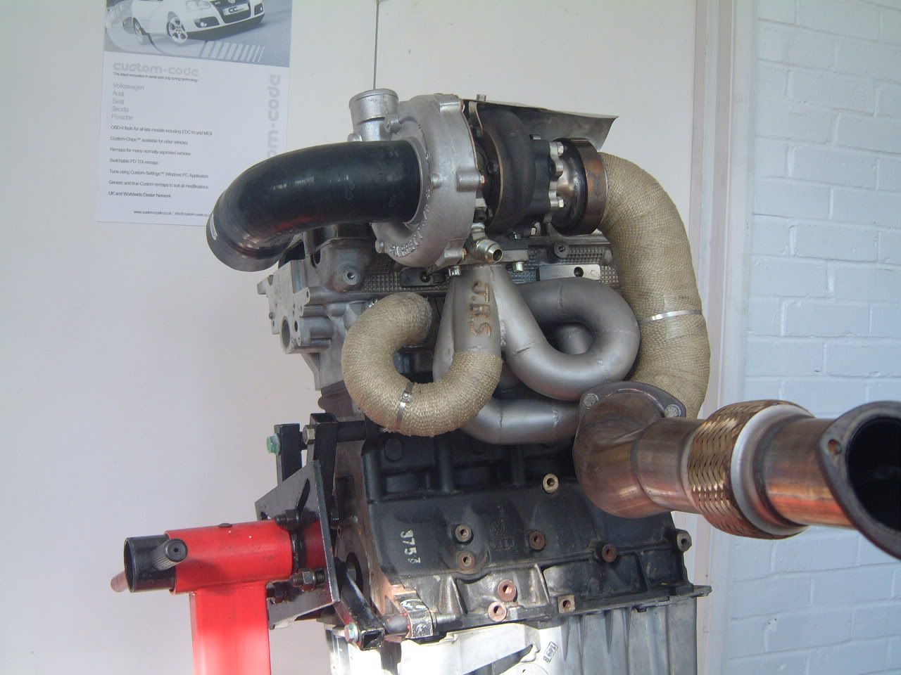 02JBSGT25-GT30Manifold.jpg