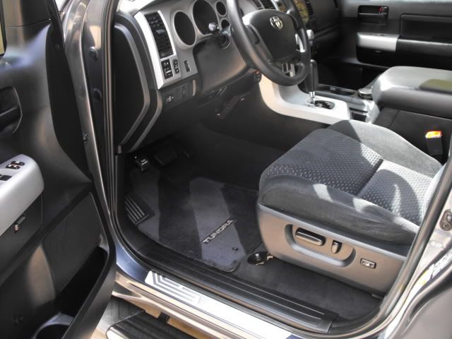 2009_1025Tundra0009.jpg