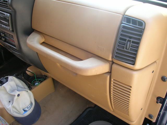 Jeep008.jpg