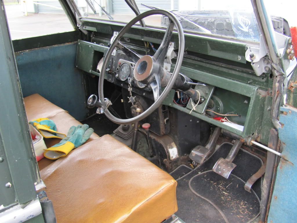 Snmek002-24.jpg