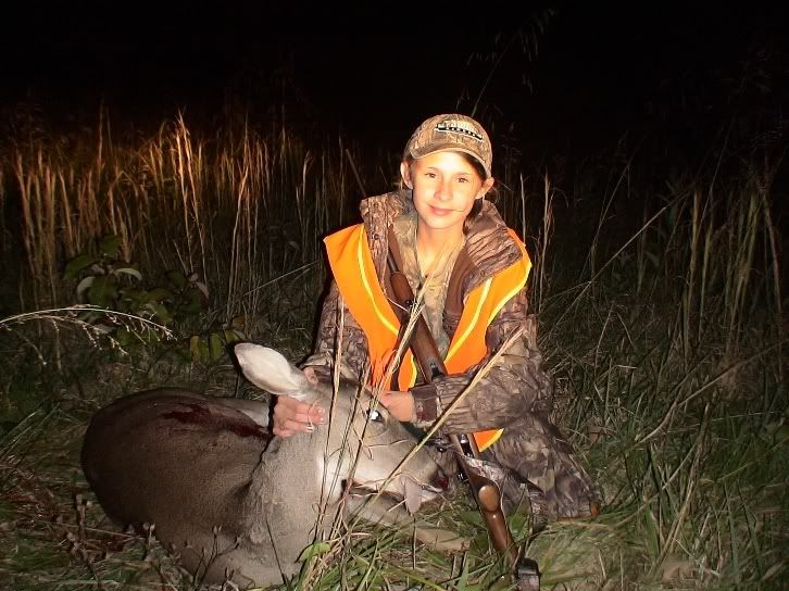 Christinas2008youthhuntdoe.jpg
