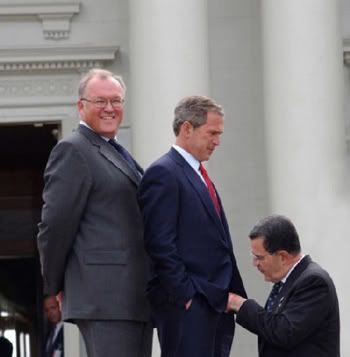 bush-sandwich.jpg