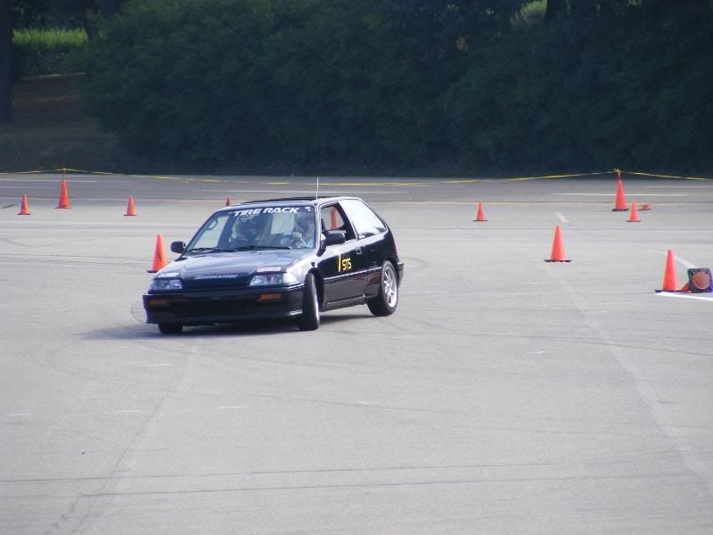 http://i103.photobucket.com/albums/m153/bluemeanietsi/Autocross/misc063.jpg