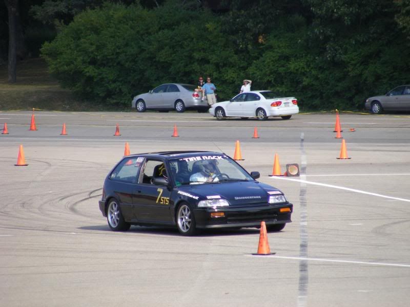 http://i103.photobucket.com/albums/m153/bluemeanietsi/Autocross/misc098.jpg