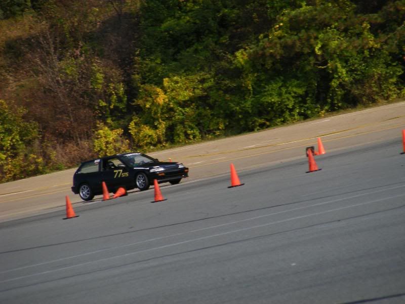 http://i103.photobucket.com/albums/m153/bluemeanietsi/Autocross/misc104.jpg