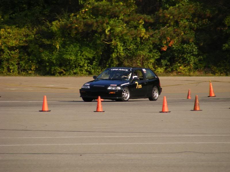 http://i103.photobucket.com/albums/m153/bluemeanietsi/Autocross/misc112.jpg