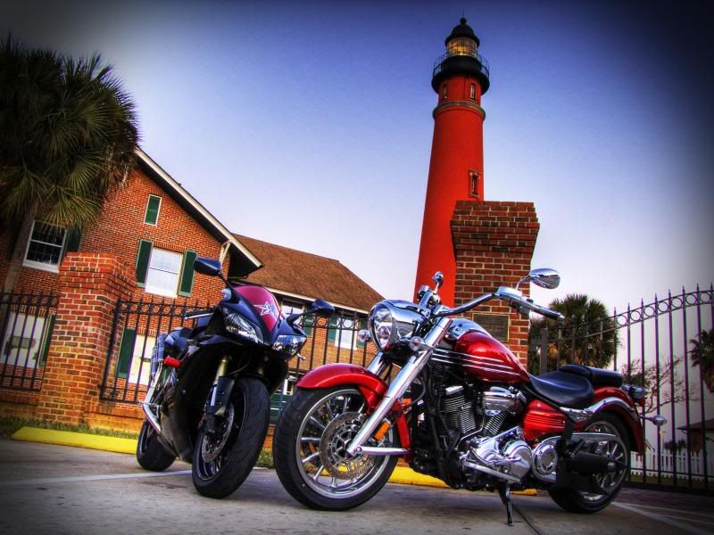 http://i103.photobucket.com/albums/m153/bluemeanietsi/Daytona/lighthouse1-1.jpg