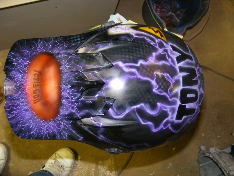 http://i103.photobucket.com/albums/m153/bluemeanietsi/airbrush001.jpg