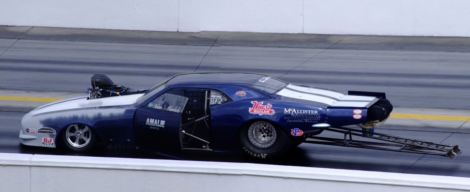 http://i103.photobucket.com/albums/m153/bluemeanietsi/topfuel/Untitled_Panorama4-3.jpg