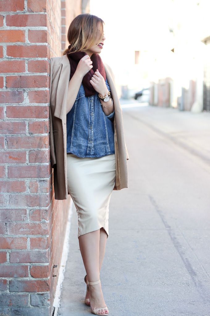 Stiletto Beats, ootd, denim shirt, bella dahl, daily look, pencil skirt, camel coat, lioness, aldo, zara, photo belladahl_denimshirt_camel_coat_ootd_streetstyle_stilettobeats_3_zps60686334.jpg