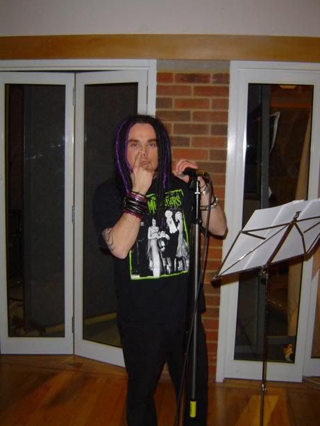 https://i103.photobucket.com/albums/m134/beprasmybea/dani%20Filth/Dani_Rehearsal3.jpg