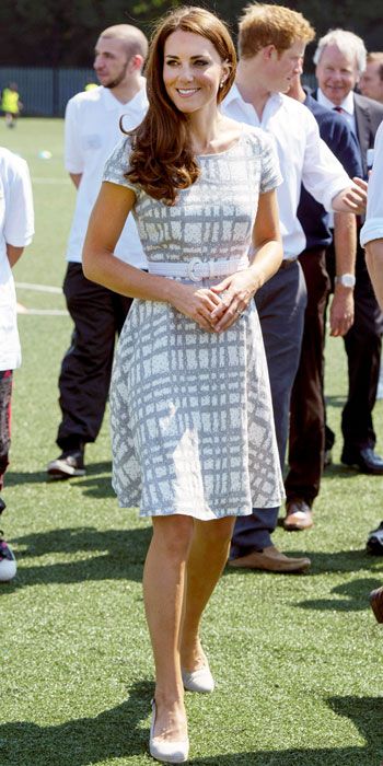 FOUND: Kate Middleton's Grey Check Dress from Bacon's College Visit ...